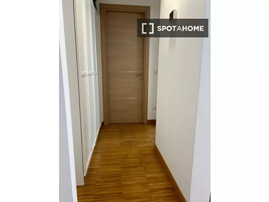 Immagine 2 di Ufficio in affitto  in Via Casentino a Firenze