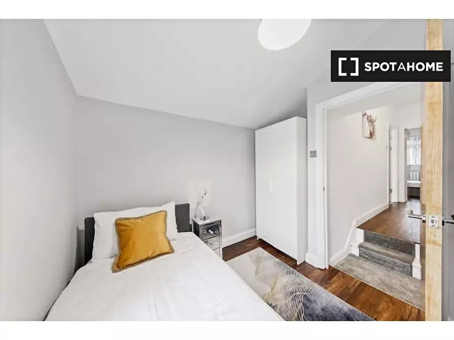 Immagine 15 di Appartamento in affitto  in Ranelagh Rd a Stratford