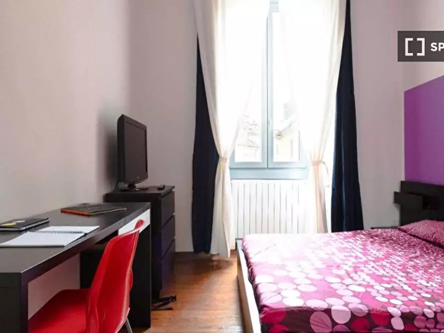 Immagine 2 di Camera condivisa in affitto  in Via Vigevano a Milano