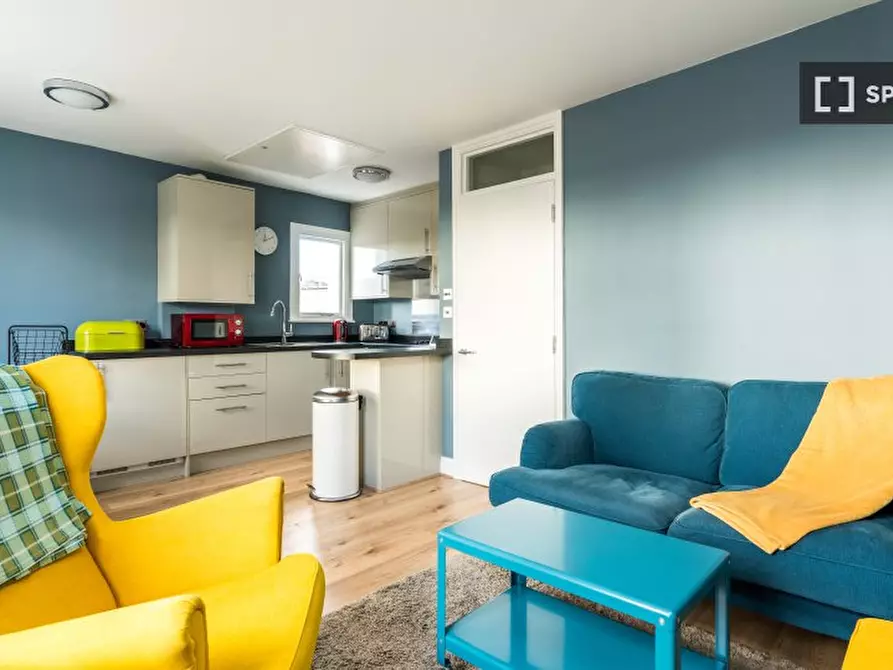 Immagine 2 di Appartamento in affitto  in Agar Grove a Camden Town