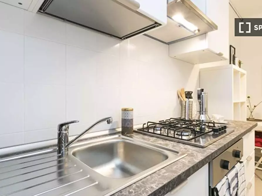 Immagine 16 di Camera condivisa in affitto  in Corso San Gottardo a Milano