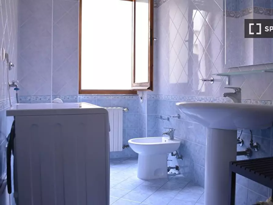 Immagine 8 di Camera condivisa in affitto  in Via Pola a Cagliari