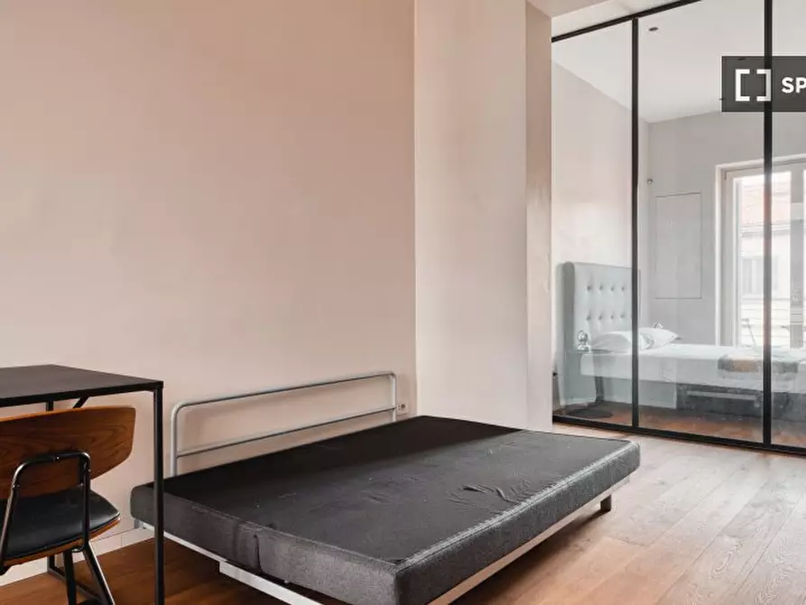 Immagine 12 di Appartamento in affitto  in V. Archimede a Milano