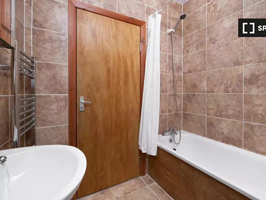 Immagine 3 di Appartamento in affitto  in Downham Rd a Islington