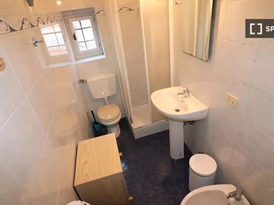 Immagine 4 di Camera condivisa in affitto  in Via Sant'Egidio a Firenze