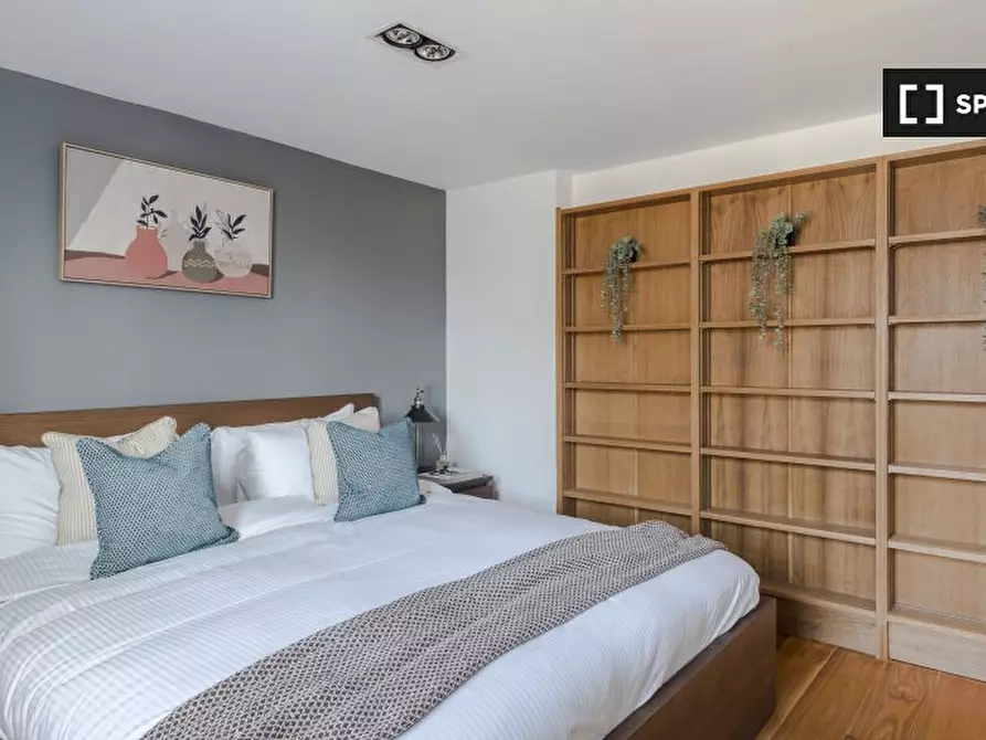 Immagine 10 di Appartamento in affitto  in flat a Kensington