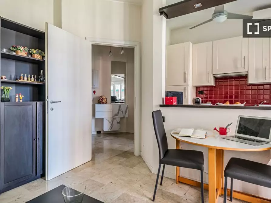 Immagine 14 di Appartamento in affitto  in Via Alfonso Capecelatro a Milano