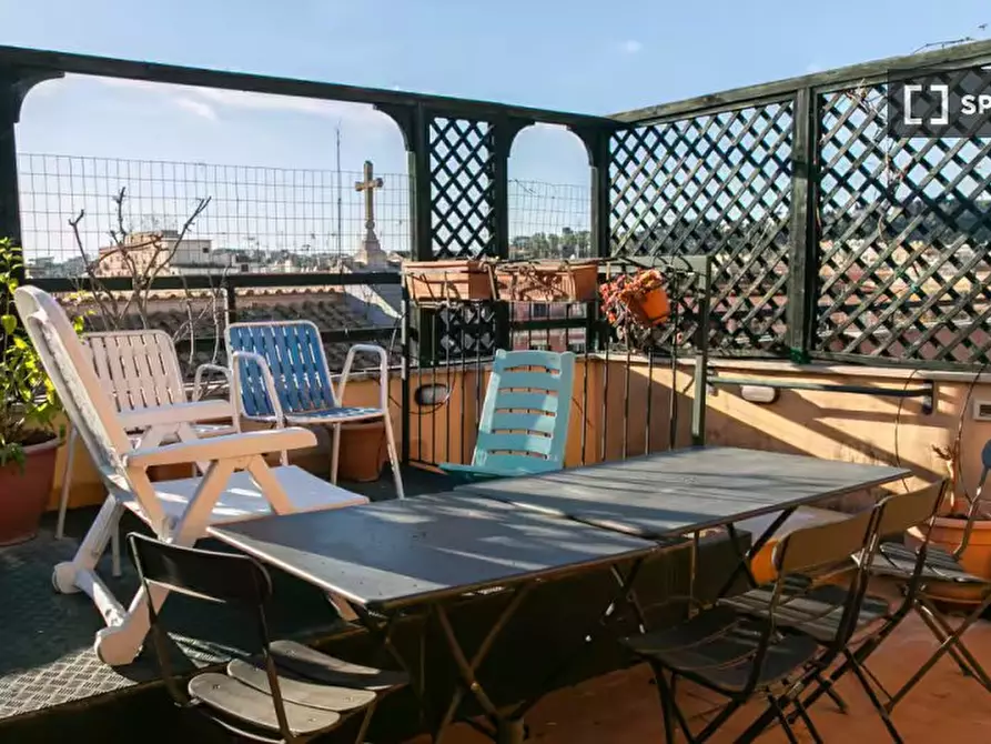 Immagine 17 di Appartamento in affitto  in Via degli Scipioni a Roma