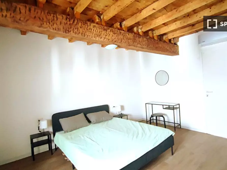 Immagine 11 di Ufficio in affitto  in Via Noverasco a Opera