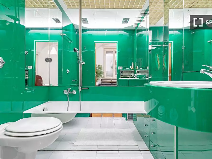 Immagine 7 di Camera condivisa in affitto  in Via Cesare Battisti a Milano