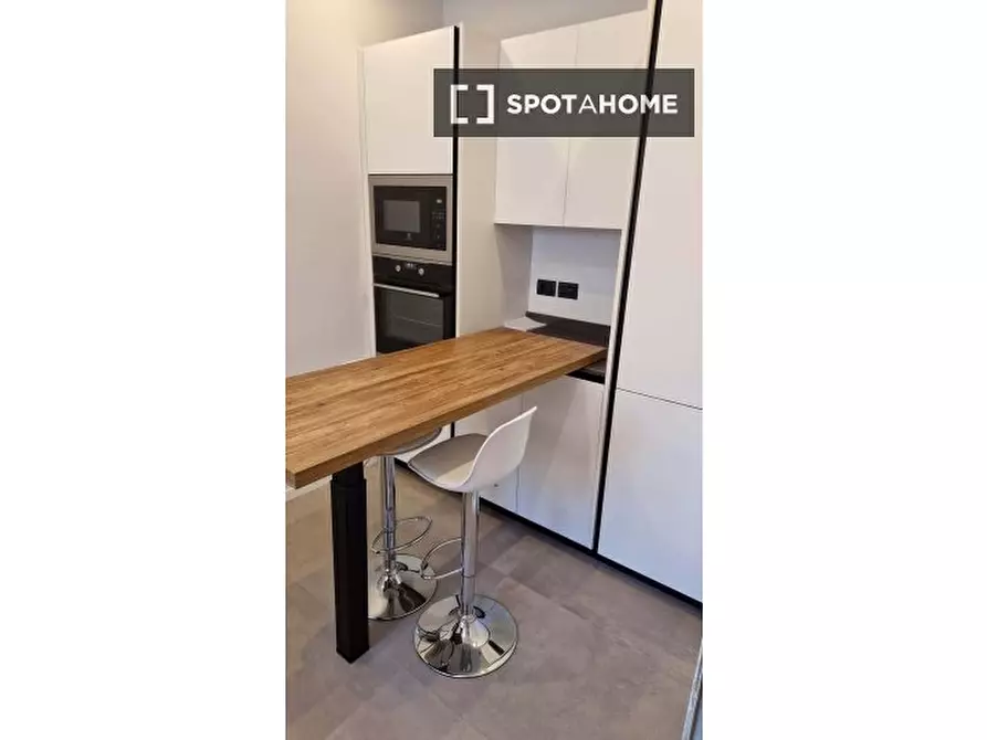 Immagine 6 di Appartamento in affitto  in Via Domenico Barone a Roma