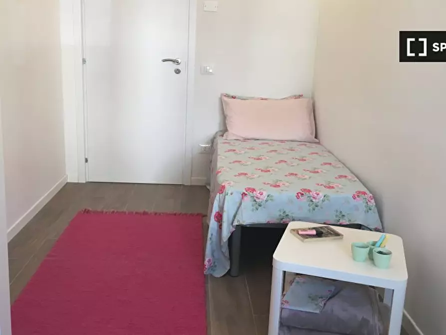 Immagine 4 di Camera condivisa in affitto  in Via Federico Confalonieri a Padova