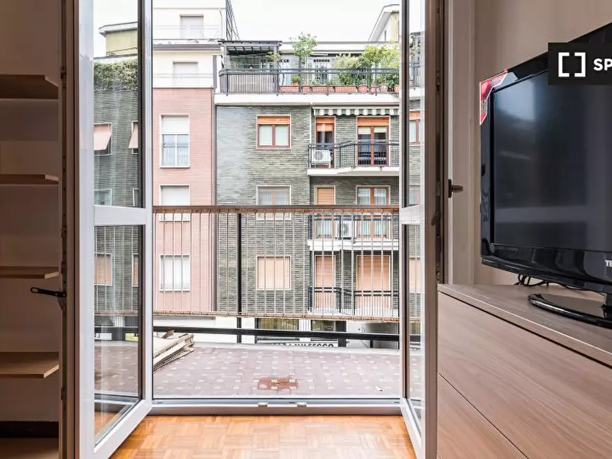 Immagine 6 di Camera condivisa in affitto  in Via Francesco de Sanctis a Milano