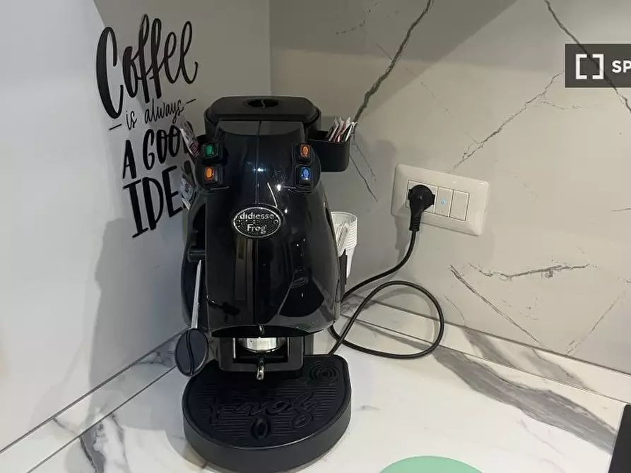 Immagine 4 di Appartamento in affitto  in Via Statilio Tauro a Roma