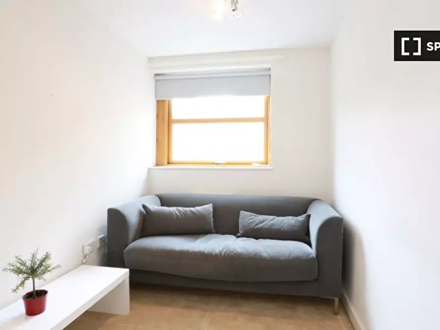 Immagine 10 di Camera condivisa in affitto  in Denmark Pl a Poplar
