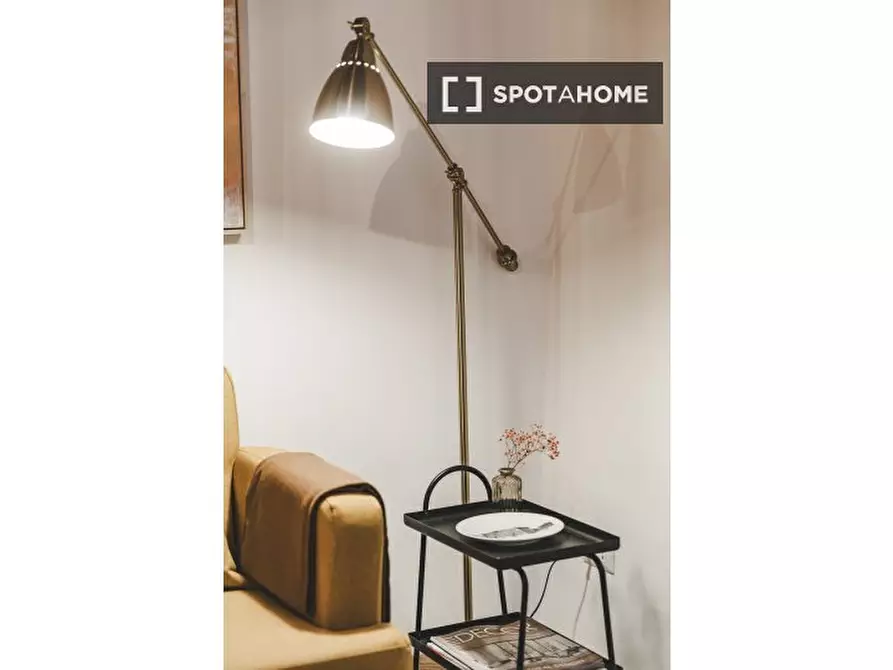 Immagine 8 di Appartamento in affitto  in Via del Colosseo a Roma