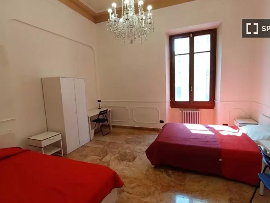 Immagine 1 di Camera condivisa in affitto  in Via Giuseppe la Farina a Firenze