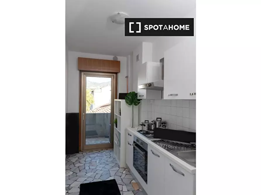 Immagine 4 di Camera condivisa in affitto  in Via Antonio Rosmini a Trento