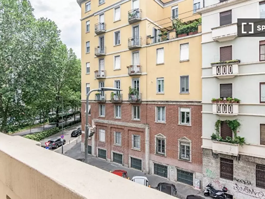 Immagine 14 di Camera condivisa in affitto  in Viale Abruzzi a Milano
