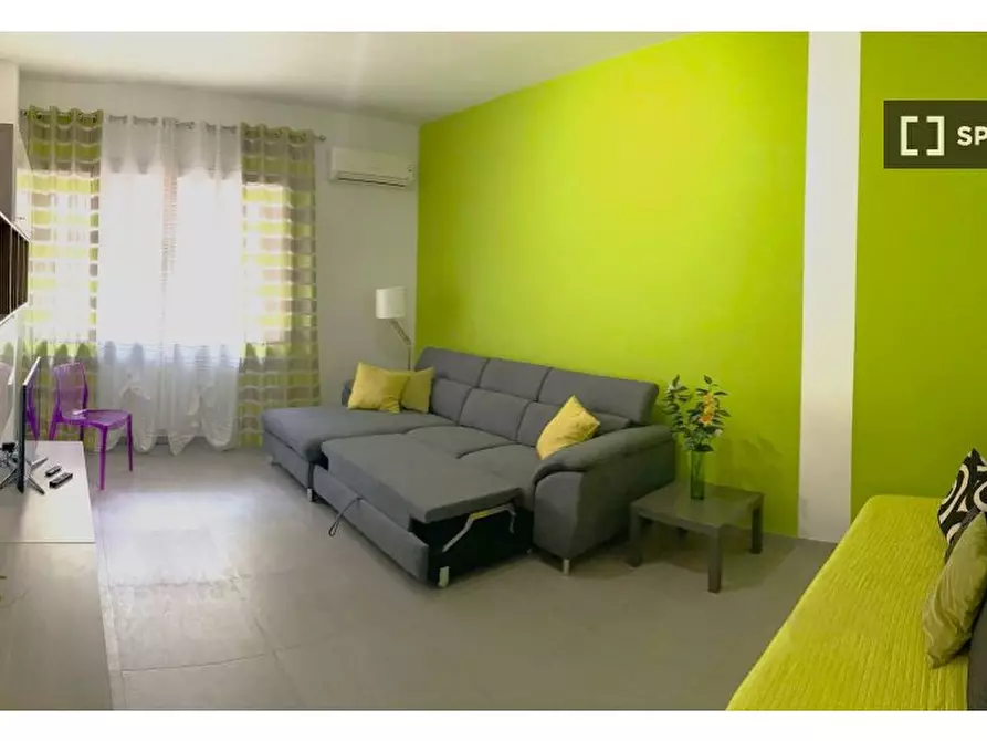 Immagine 1 di Appartamento in affitto  in Via Barisano da Trani a Roma