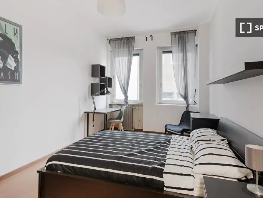 Immagine 2 di Camera condivisa in affitto  in Via Ernesto Breda a Milano