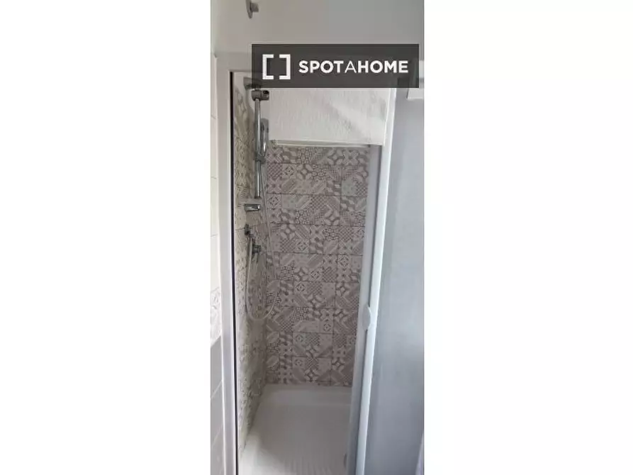 Immagine 18 di Appartamento in affitto  in Via Costantino a Roma