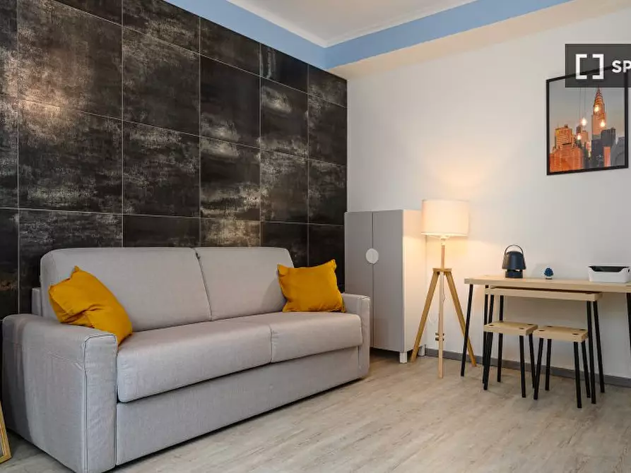 Immagine 13 di Ufficio in affitto  in Piazza Insubria a Milano