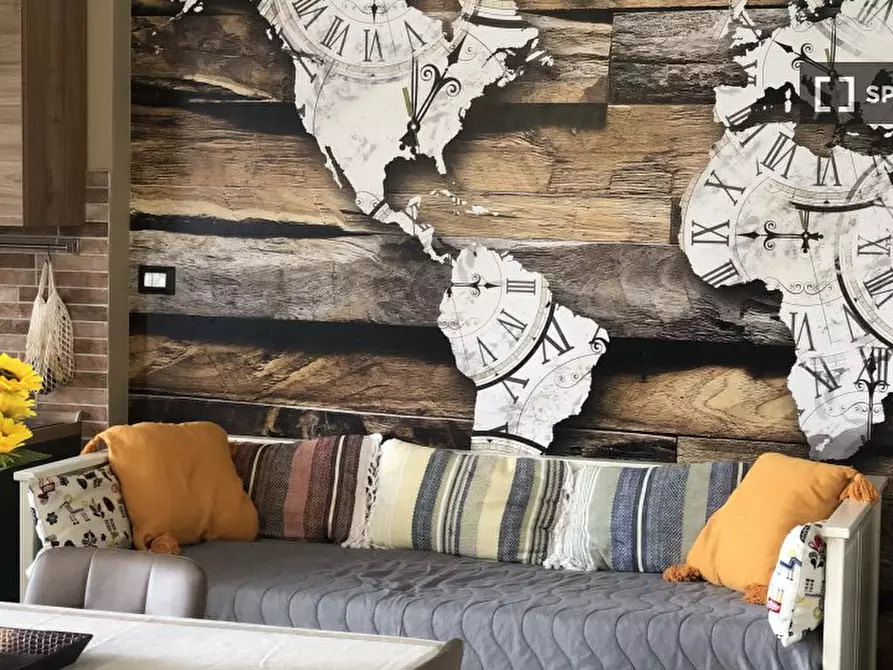 Immagine 1 di Ufficio in affitto  in Via Celeste Negarville a Torino