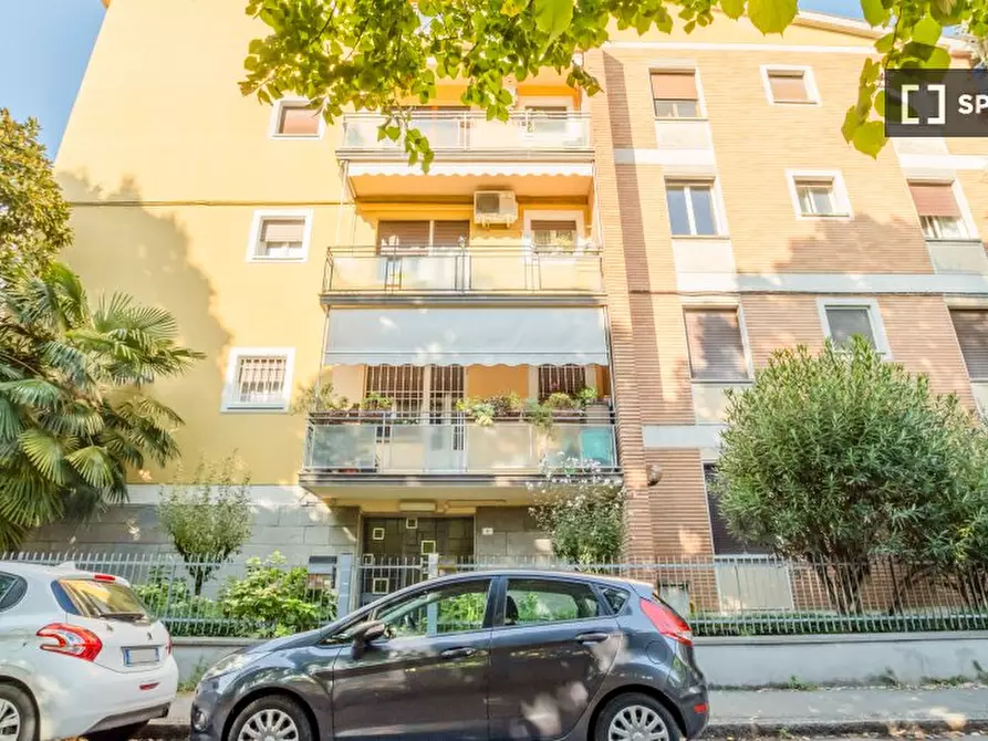 Immagine 3 di Appartamento in affitto  in Via Vittorio Lugli a Bologna