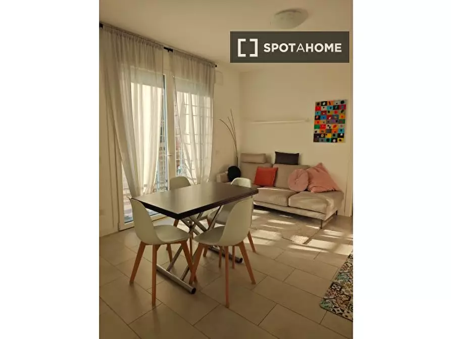 Immagine 1 di Appartamento in affitto  in Via Guido da Velate a Milano