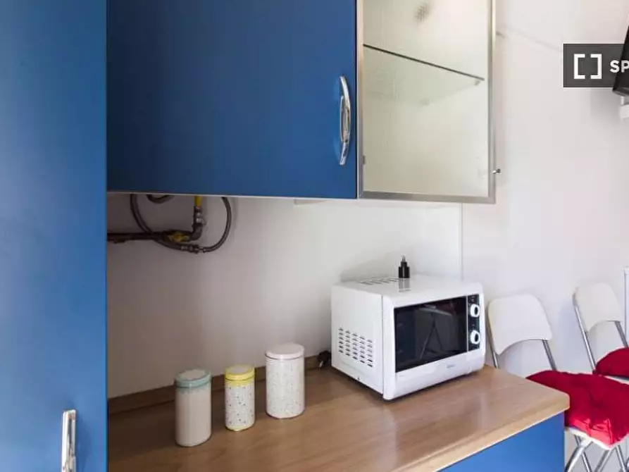 Immagine 14 di Camera condivisa in affitto  in Viale Emilio Caldara a Milano