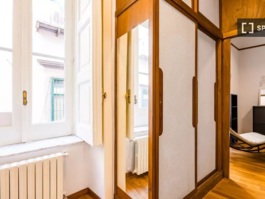 Immagine 18 di Appartamento in affitto  in Vico Santa Teresella Degli Spagnoli a Napoli