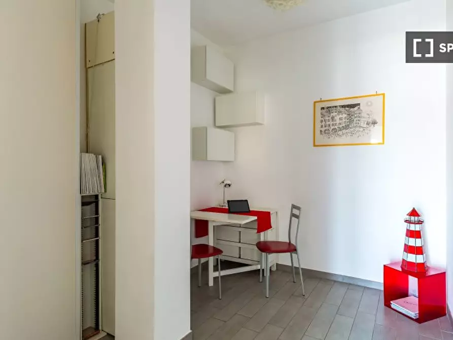 Immagine 11 di Appartamento in affitto  in Via Salve D'Esposito a Napoli