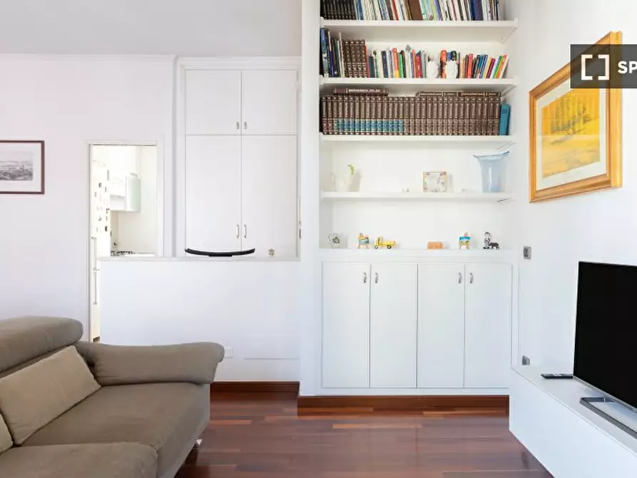 Immagine 5 di Appartamento in affitto  in Via Fabrizio Luscino a Roma