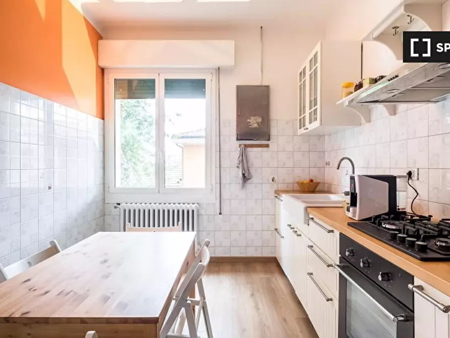 Immagine 3 di Camera condivisa in affitto  in Via della Villa a Bologna