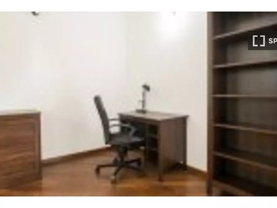 Immagine 3 di Camera condivisa in affitto  in Viale Sarca a Milano