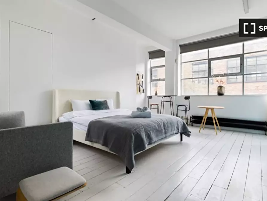 Immagine 17 di Appartamento in affitto  in New Inn Yard a Islington