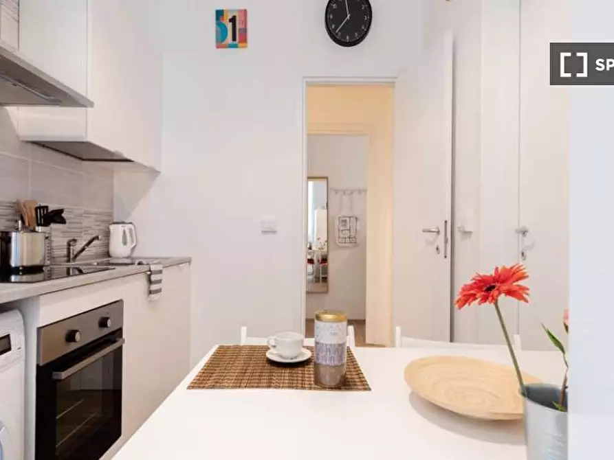 Immagine 10 di Camera condivisa in affitto  in Viale Alfredo Oriani a Bologna