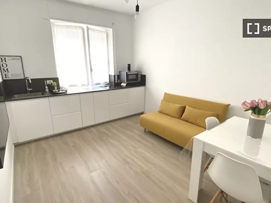 Immagine 2 di Appartamento in affitto  in Via S. Dionigi a Milano