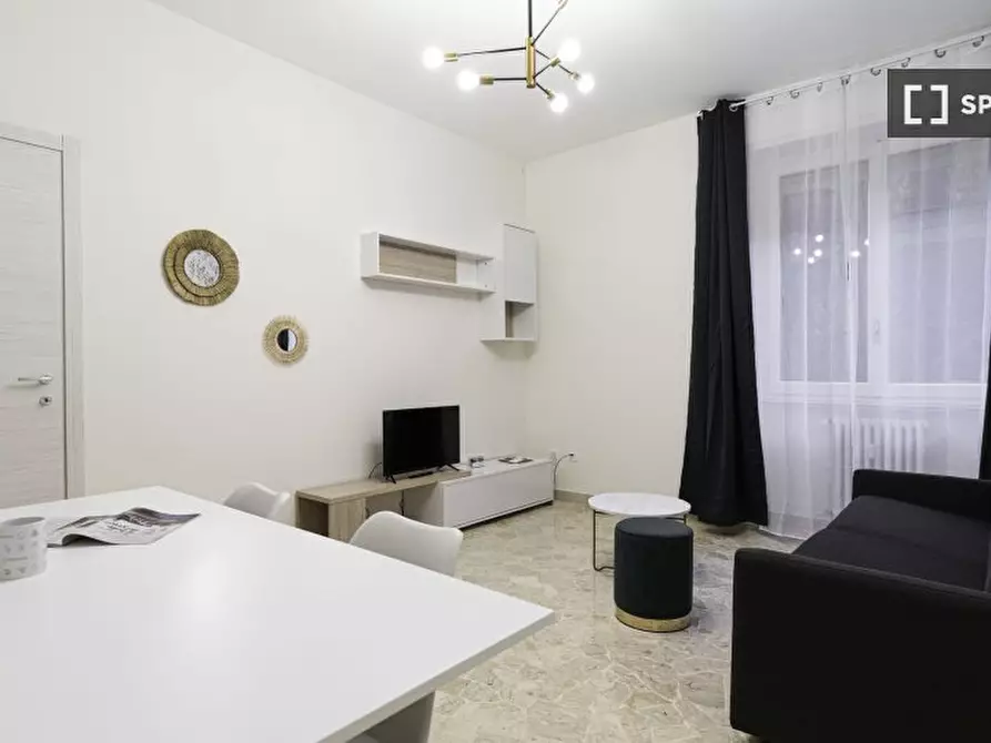 Immagine 1 di Appartamento in affitto  in Via Giacomo Puccini a Monza
