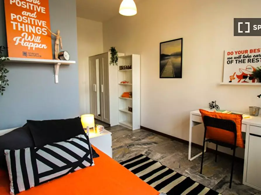 Immagine 3 di Camera condivisa in affitto  in Laura Bassi Veratti a Bologna