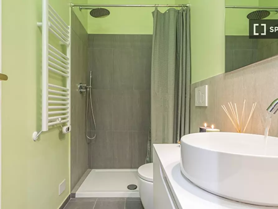 Immagine 16 di Appartamento in affitto  in Via della Madonna dei Monti a Roma