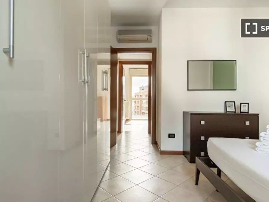 Immagine 4 di Appartamento in affitto  in Via del Futurismo a Milano