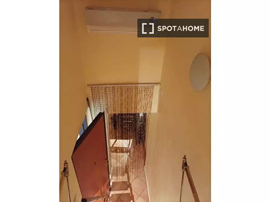 Immagine 4 di Ufficio in affitto  in Via del Carmine a Napoli
