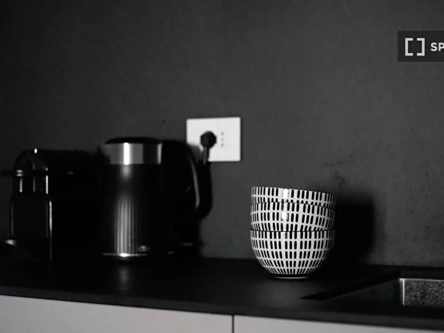 Immagine 5 di Appartamento in affitto  in V. Archimede a Milano