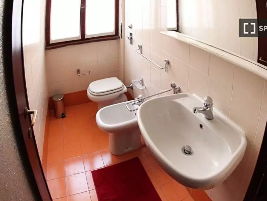 Immagine 8 di Camera condivisa in affitto  in Via Angelo de Vincenti a Milano