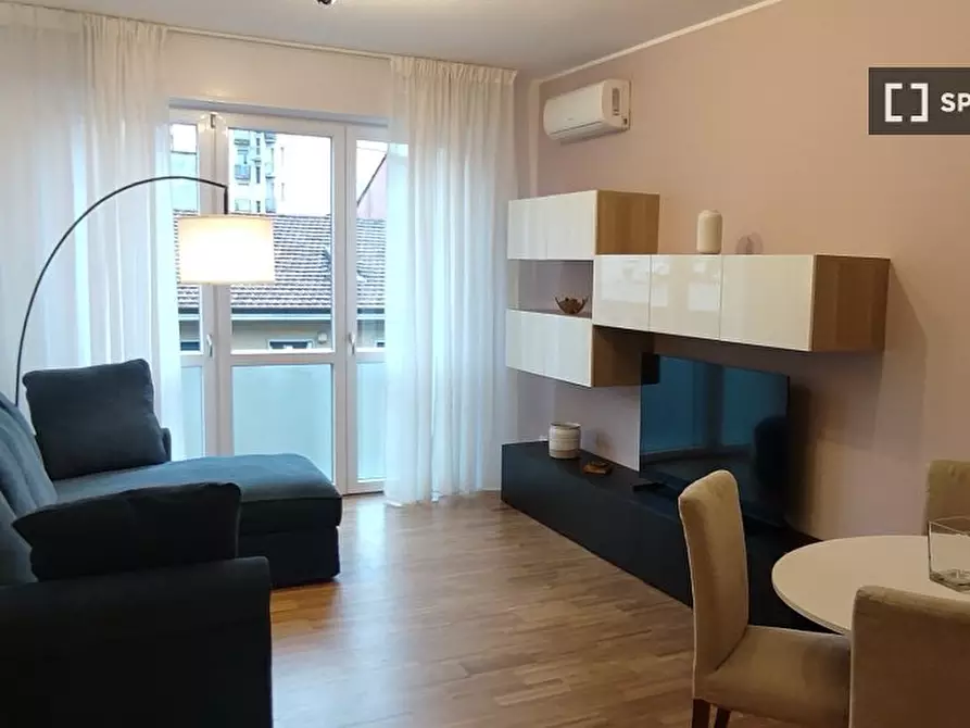 Immagine 2 di Appartamento in affitto  in Via Costanza a Milano