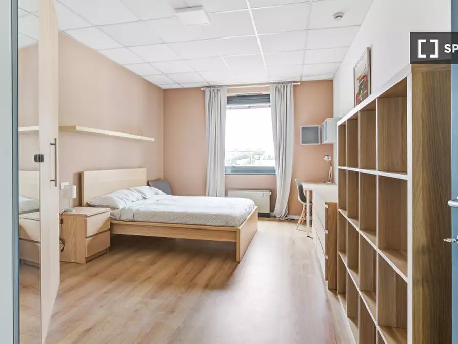 Immagine 1 di Camera condivisa in affitto  in Via Privata Deruta a Milano