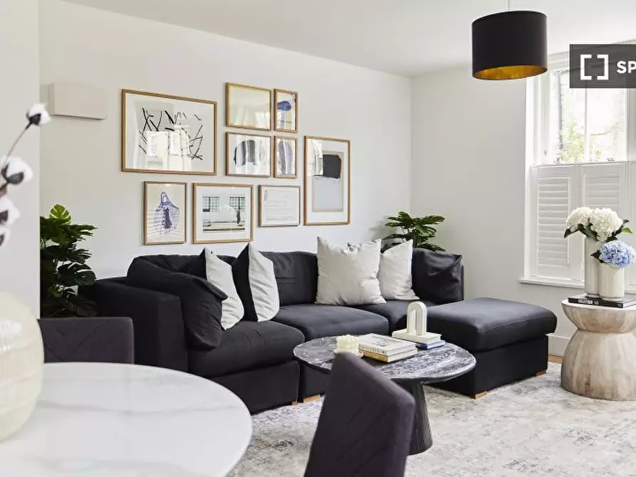 Immagine 9 di Appartamento in affitto  in Felgate Mews a Hammersmith