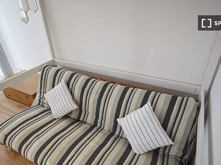 Immagine 15 di Ufficio in affitto  in Via Vigevano a Milano